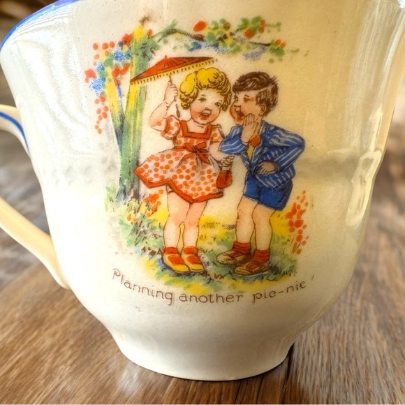 VINTAGE H&K Tunstall Little Jack Horner and Picnic Scene Tea Cup Made in England - Picture 2 of 12